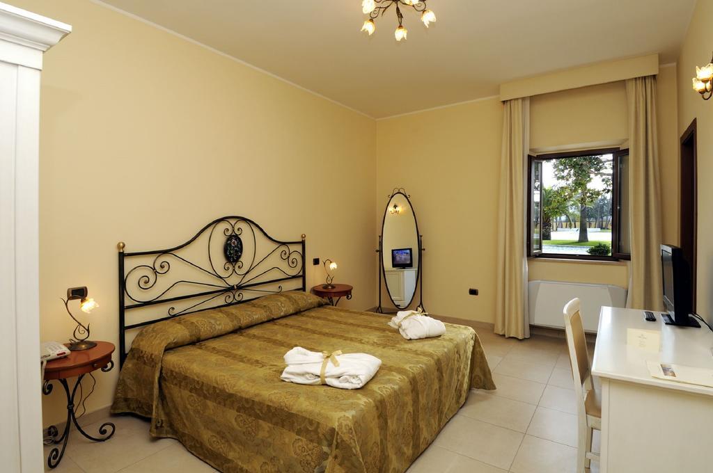 Hotel Villa Fiorita Giulianova Rum bild